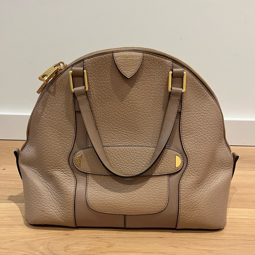 Marc Jacobs Satchel in Taupe